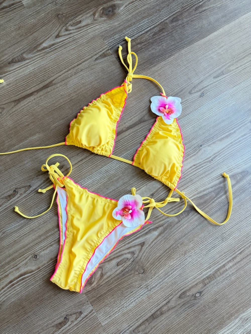 SHEIN Yellow & Pink Floral Trim Triangle Bikini